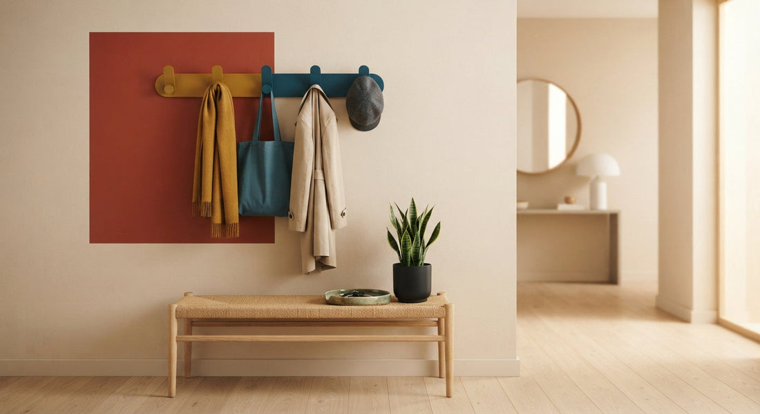 Tendance colorblock : osez le porte-manteau coloré pour dynamiser votre entrée