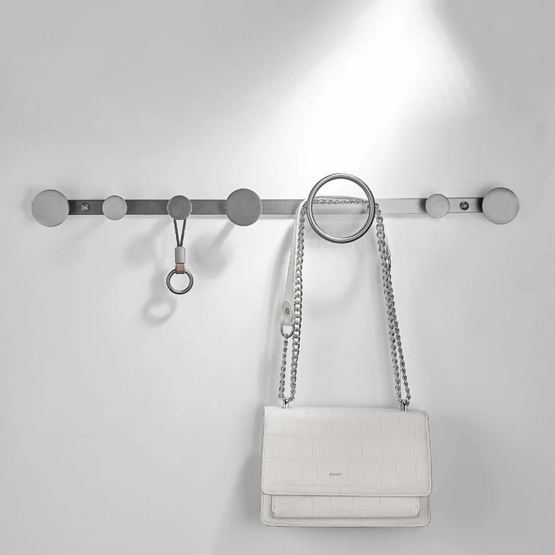 Porte manteau design mural argenté