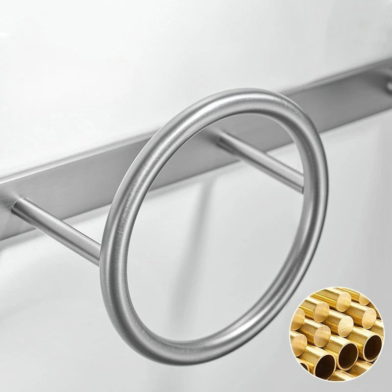 Porte manteau design mural argenté