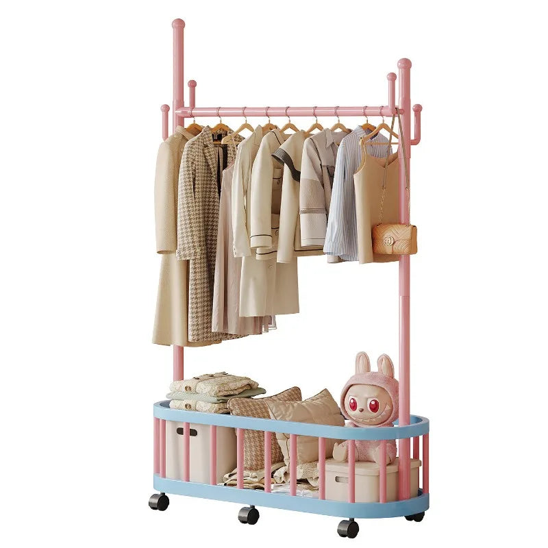 Porte manteau enfant à roulettes bac de rangement forme cactus
