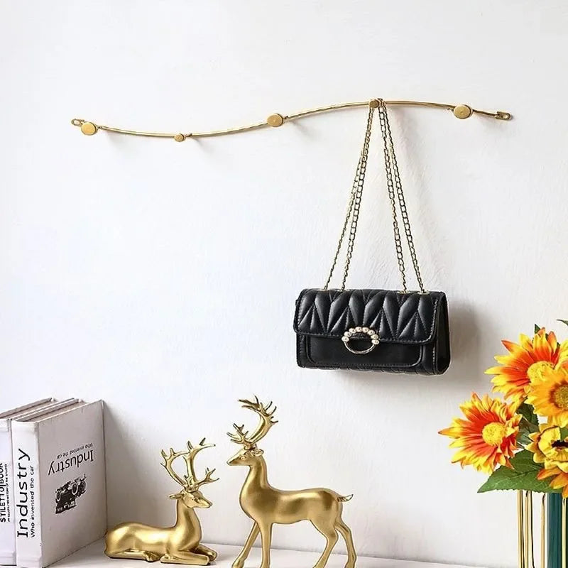 Porte manteau mural crochet design contemporain minimaliste.