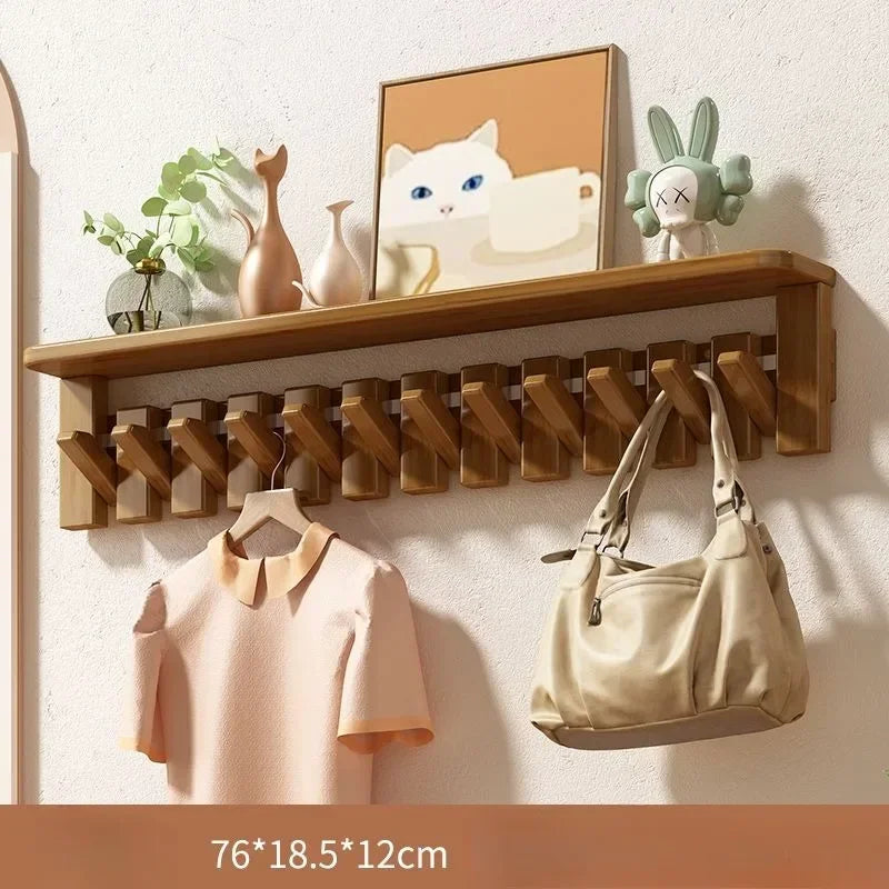 Porte manteau mural étagère en bois clair design piano
