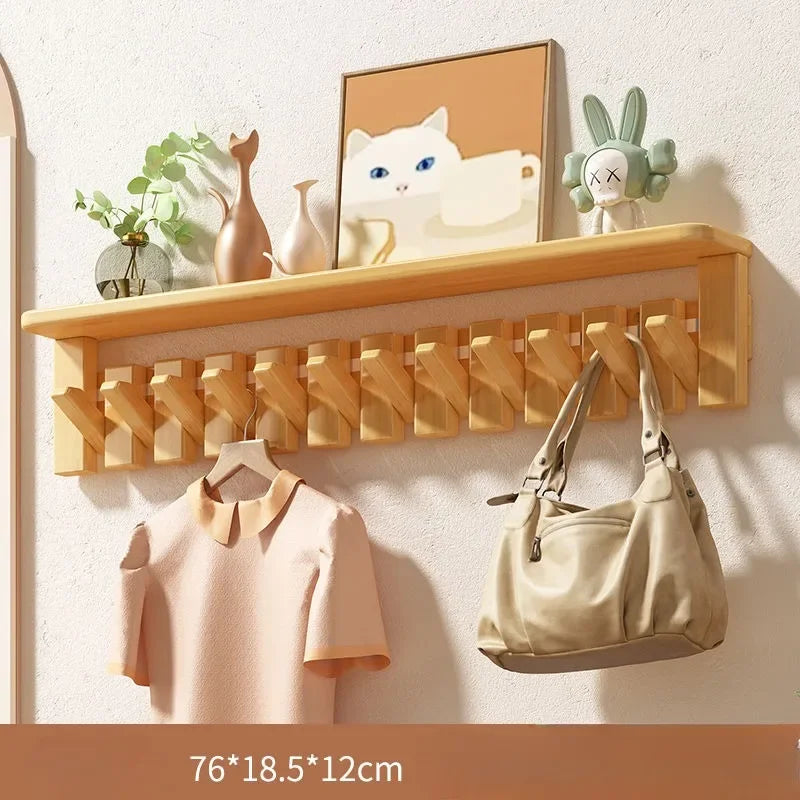 Porte manteau mural étagère en bois clair design piano