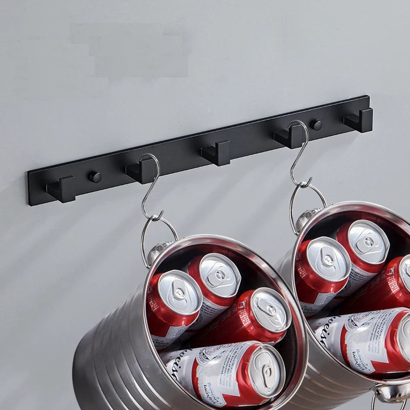 Porte manteau noir en aluminium