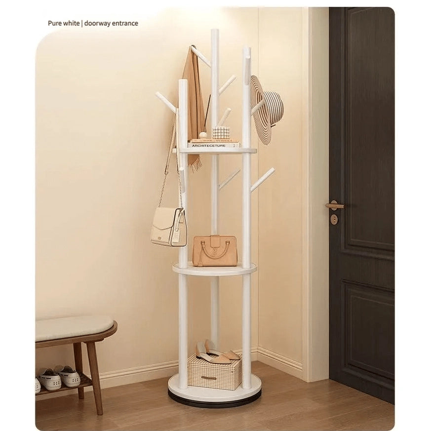 Porte manteau sur pied rotatif en bois avec plateaux et trois organisateurs latéraux