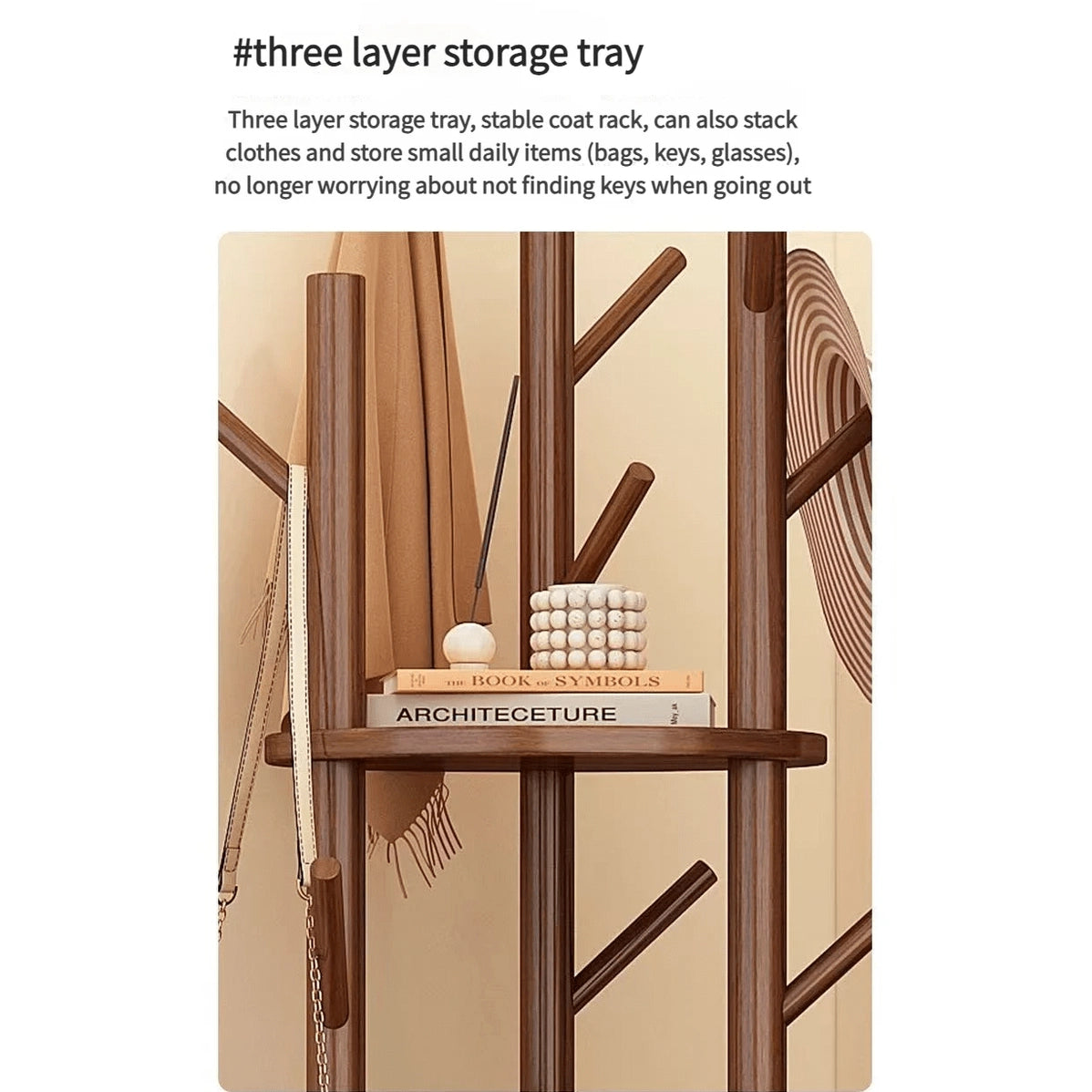 Porte manteau sur pied rotatif en bois avec plateaux et trois organisateurs latéraux