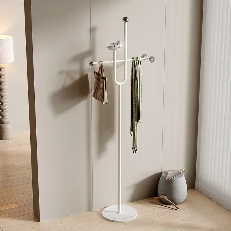 Porte manteau design en aluminium plateau marbré
