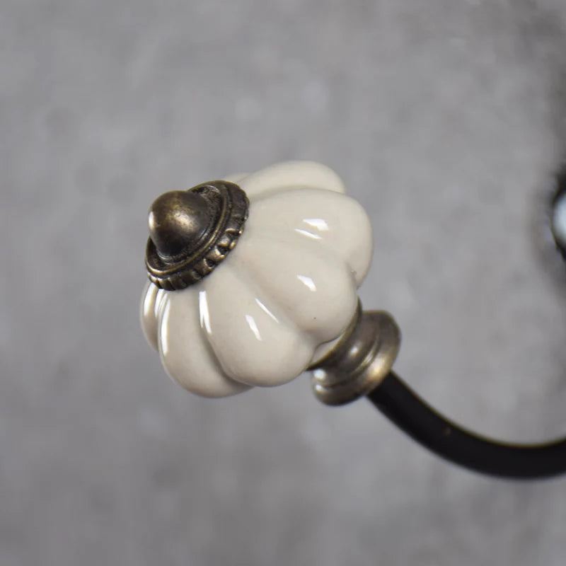 Porte manteau crochet en forme de citrouille en céramique